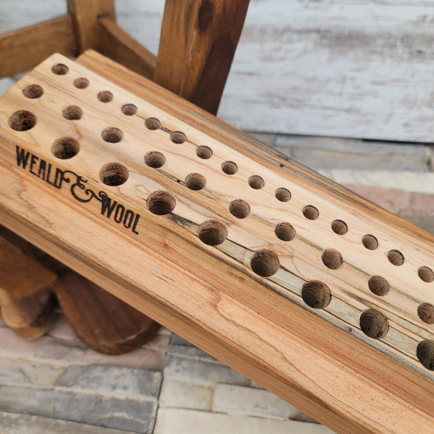 24" Ambrosia Maple Goldilocks Peg Loom - 25-096