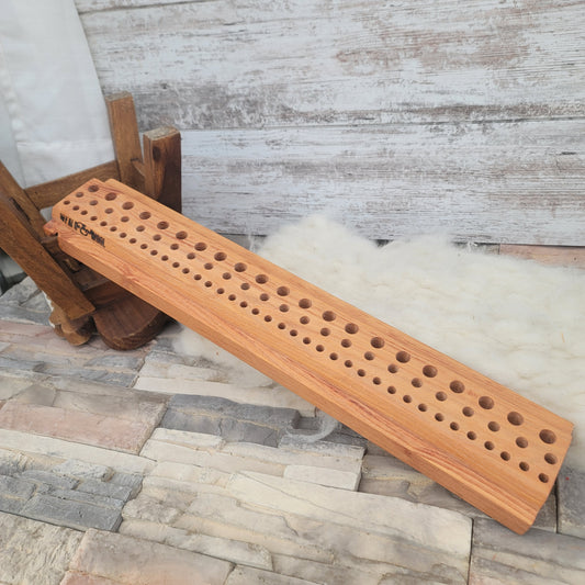 24" Goldilocks Peg Loom Black Locust - 25-068