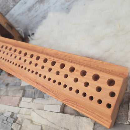 24" Goldilocks Peg Loom Black Locust - 25-068