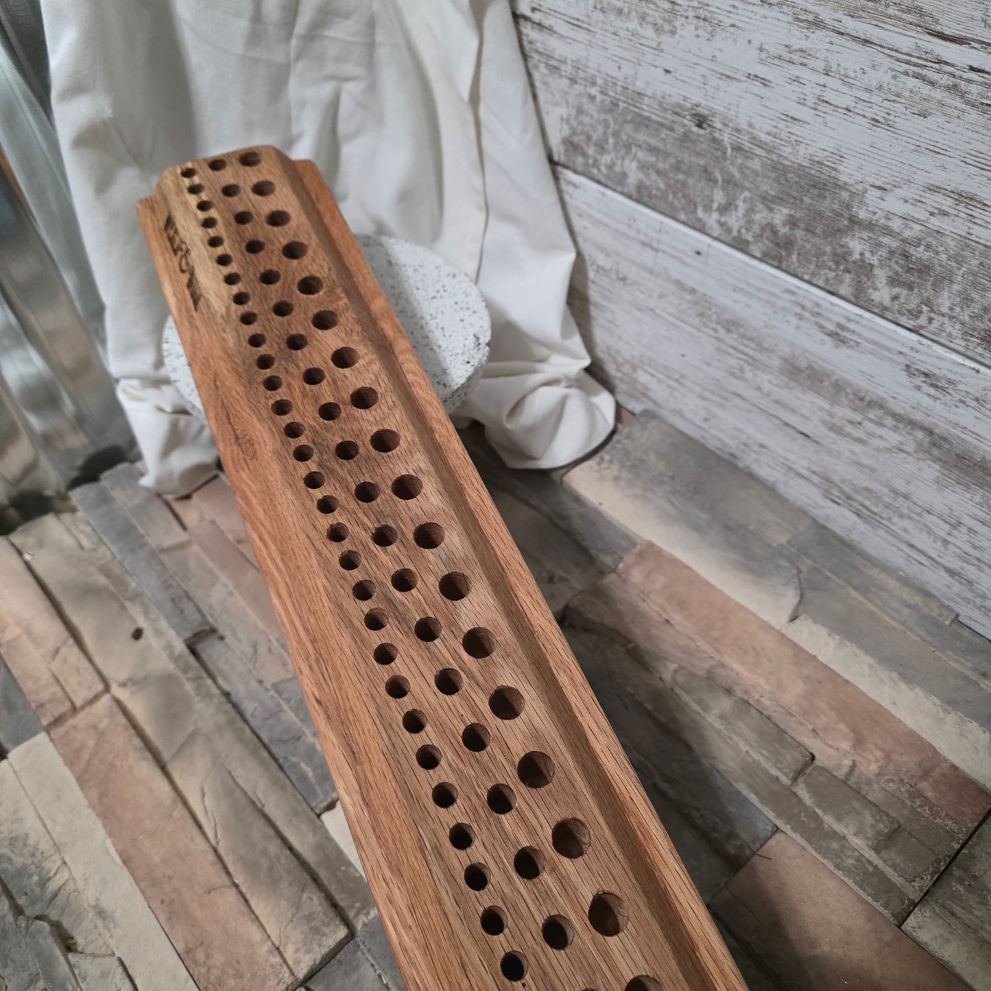 36" Reclaimed Barnwood White Tiger Oak Goldilocks Peg Loom