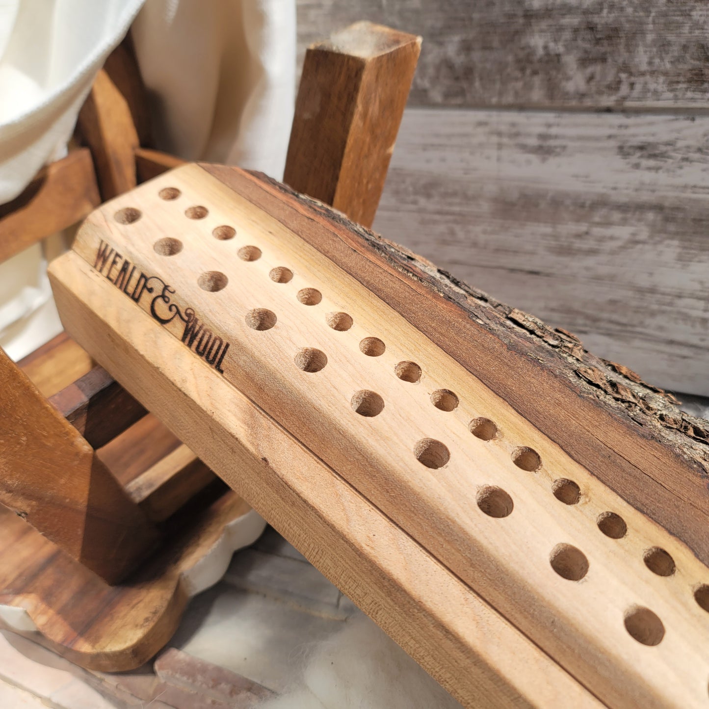 21" 2 Row Ambrosia Maple Live Edge Peg Loom - 25-099