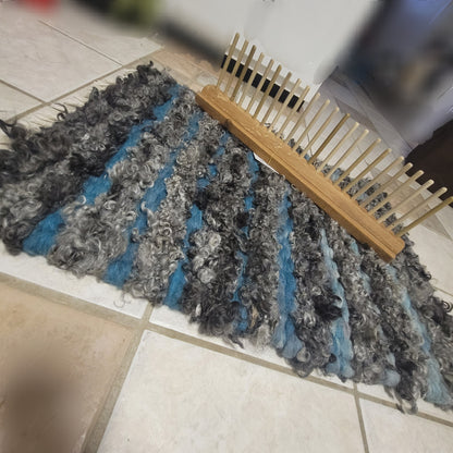 Weaving with Locks - A Workshop!