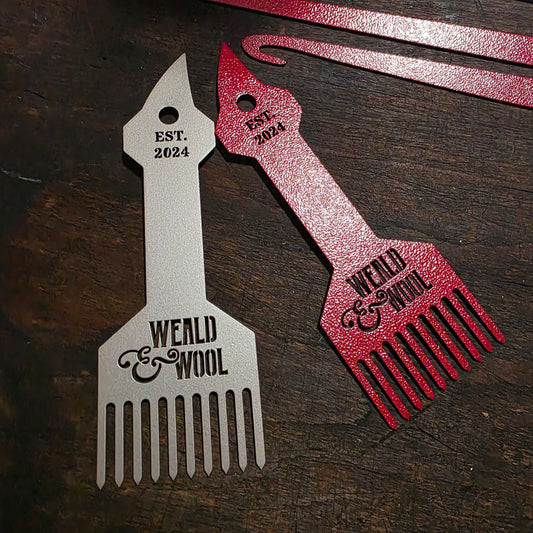 Metal Tapestry Weaving Beater Comb - Sparkly Red