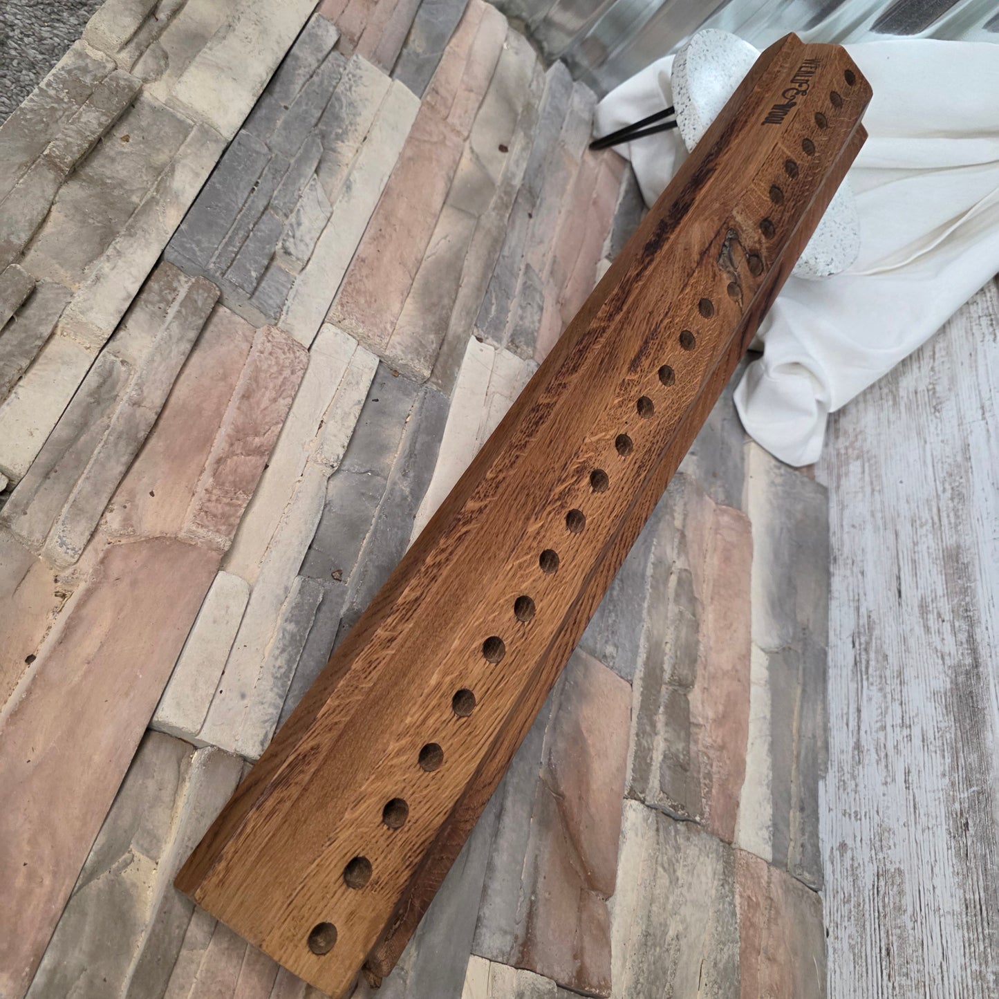 24" White Tiger Oak OG Peg Loom