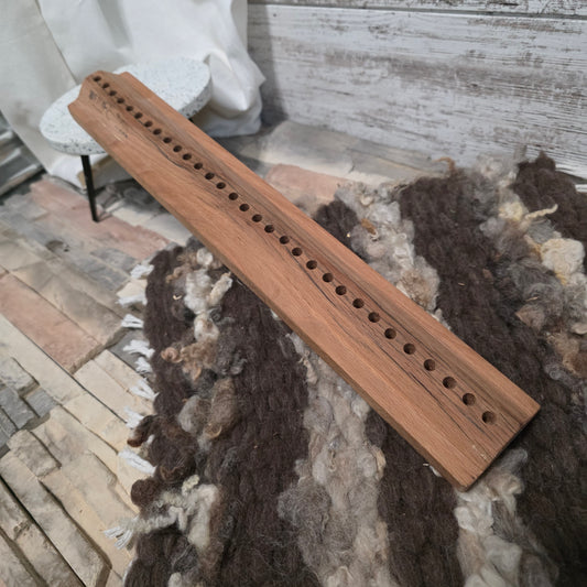 20" Dainty Lady Peg Loom - Red Oak