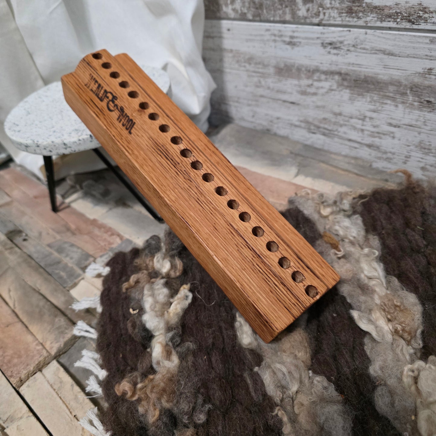 12" Dainty Lady Peg Loom - White Oak