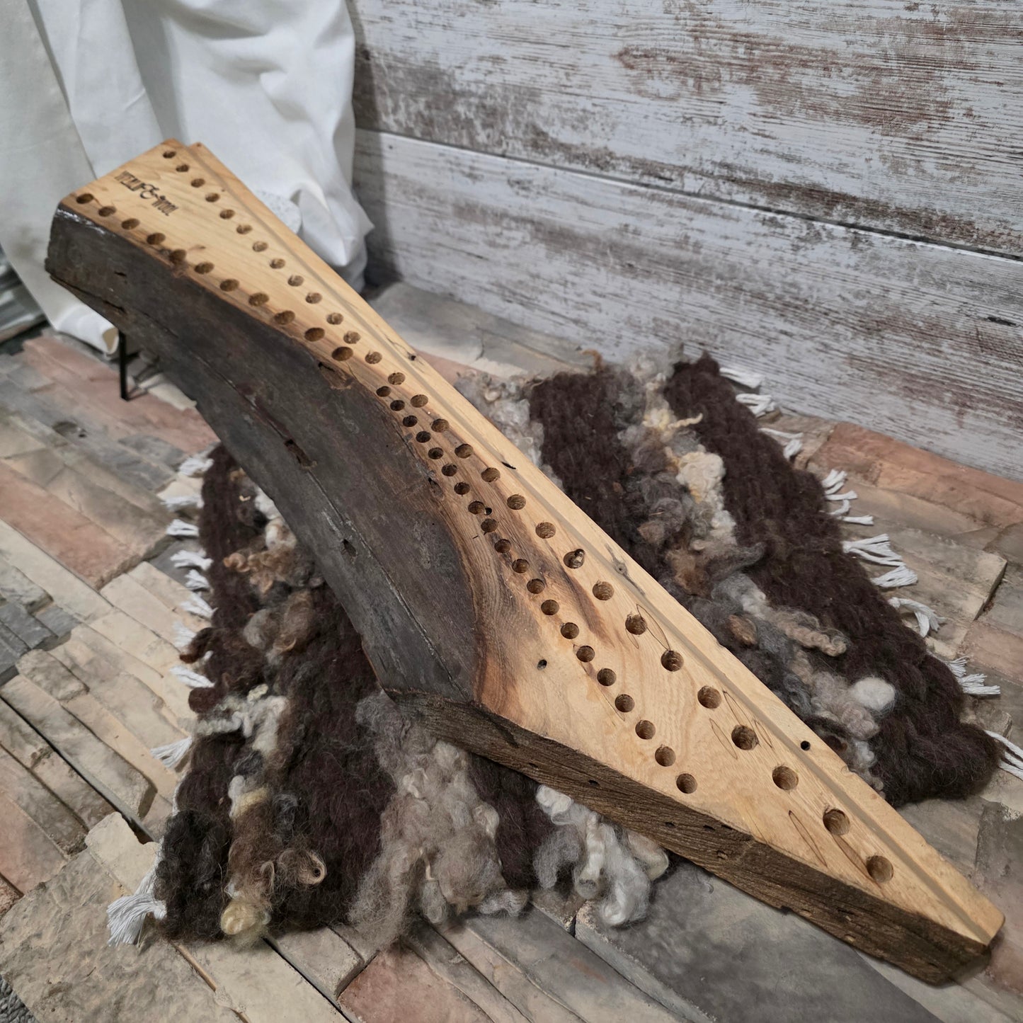 29" 2 Row Goldilocks Peg Loom - Spalted Maple Live Edge