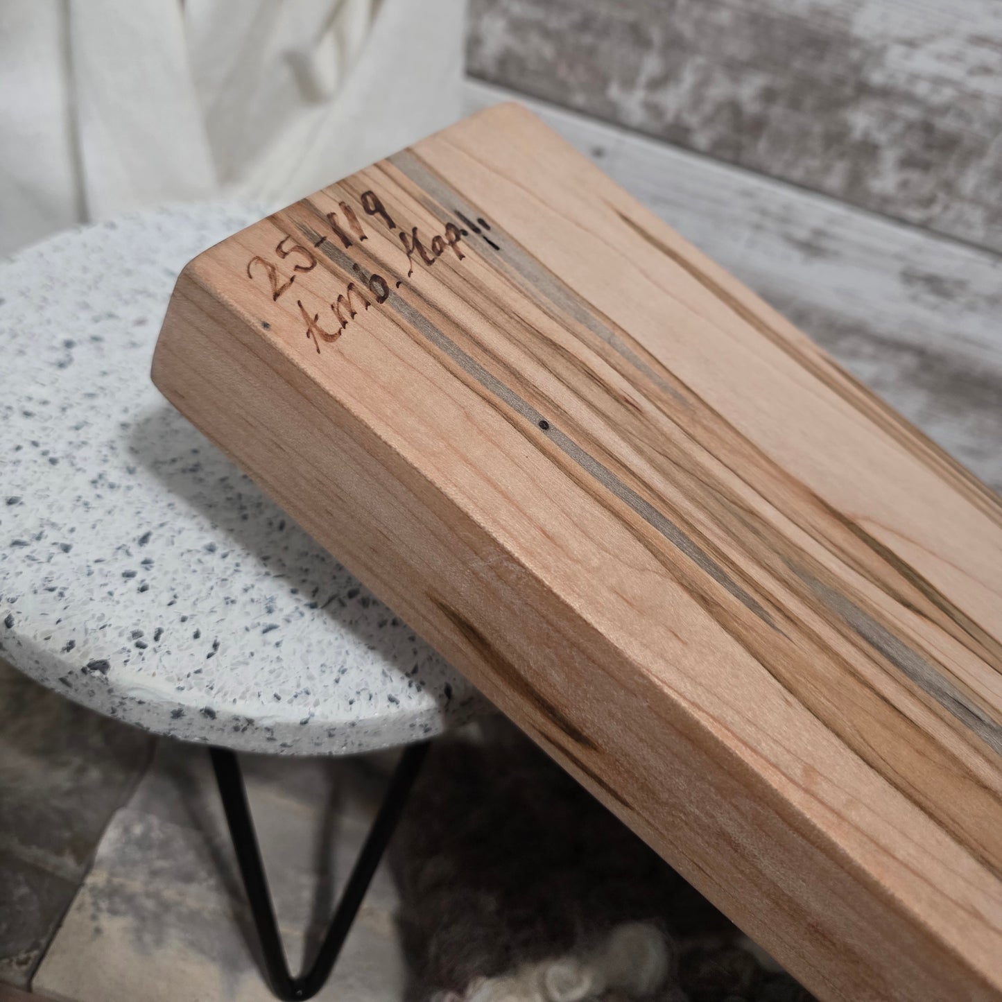 24" Ambrosia Maple Goldilocks Peg Loom - 25-119