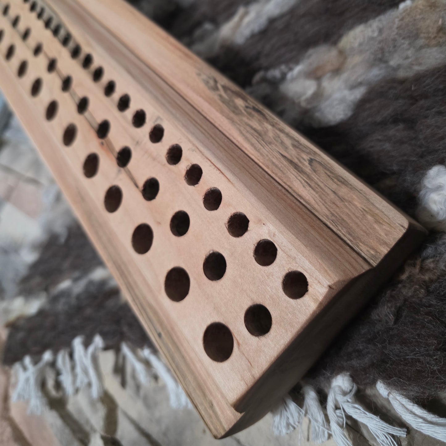 24" Ambrosia Maple Goldilocks Peg Loom - 25-244