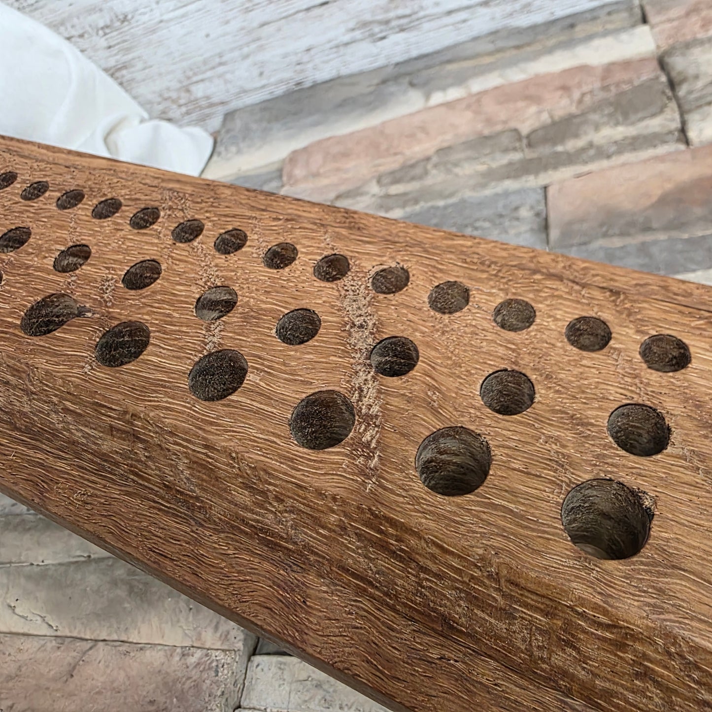24" Curly White Oak Goldilocks Peg Loom