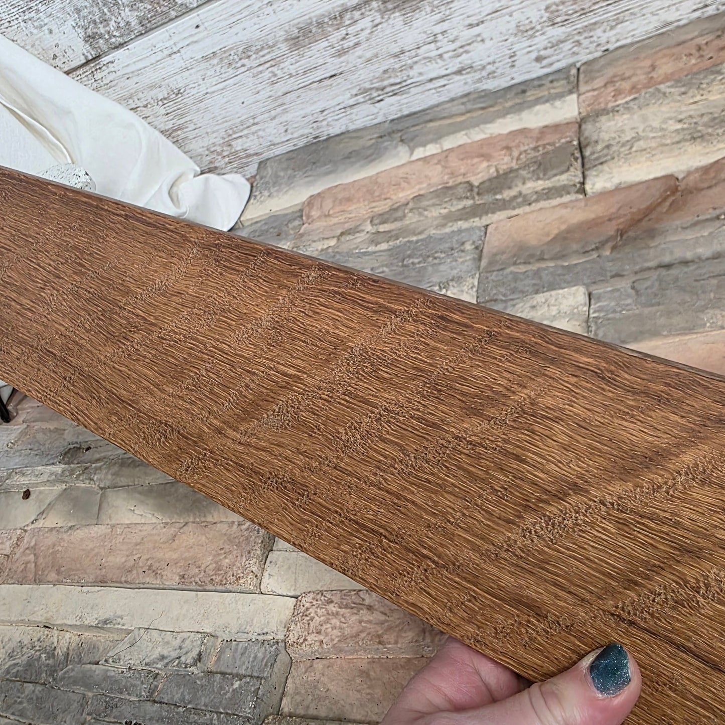 24" Curly White Oak Goldilocks Peg Loom