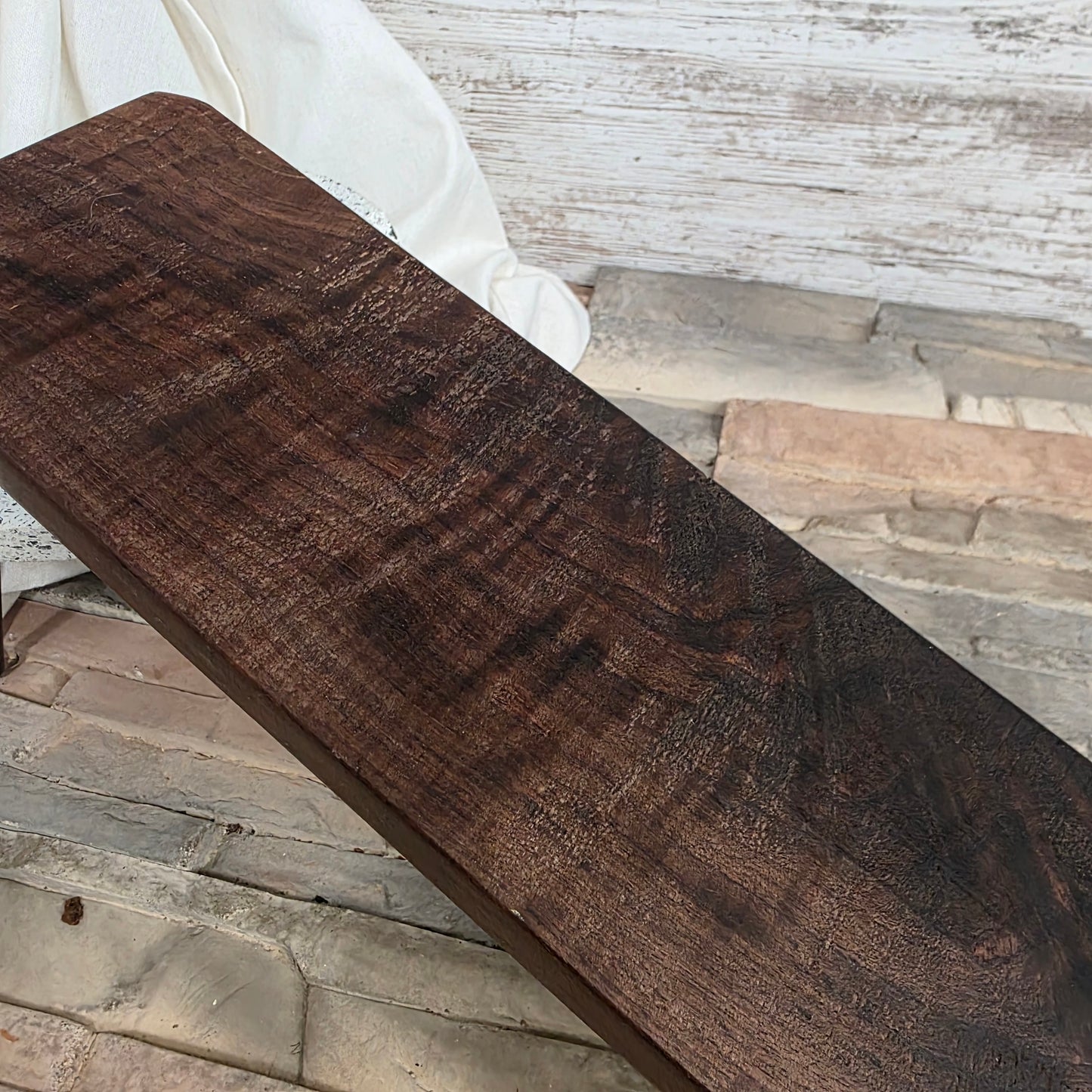 23" Figured Walnut Goldilocks Peg Loom