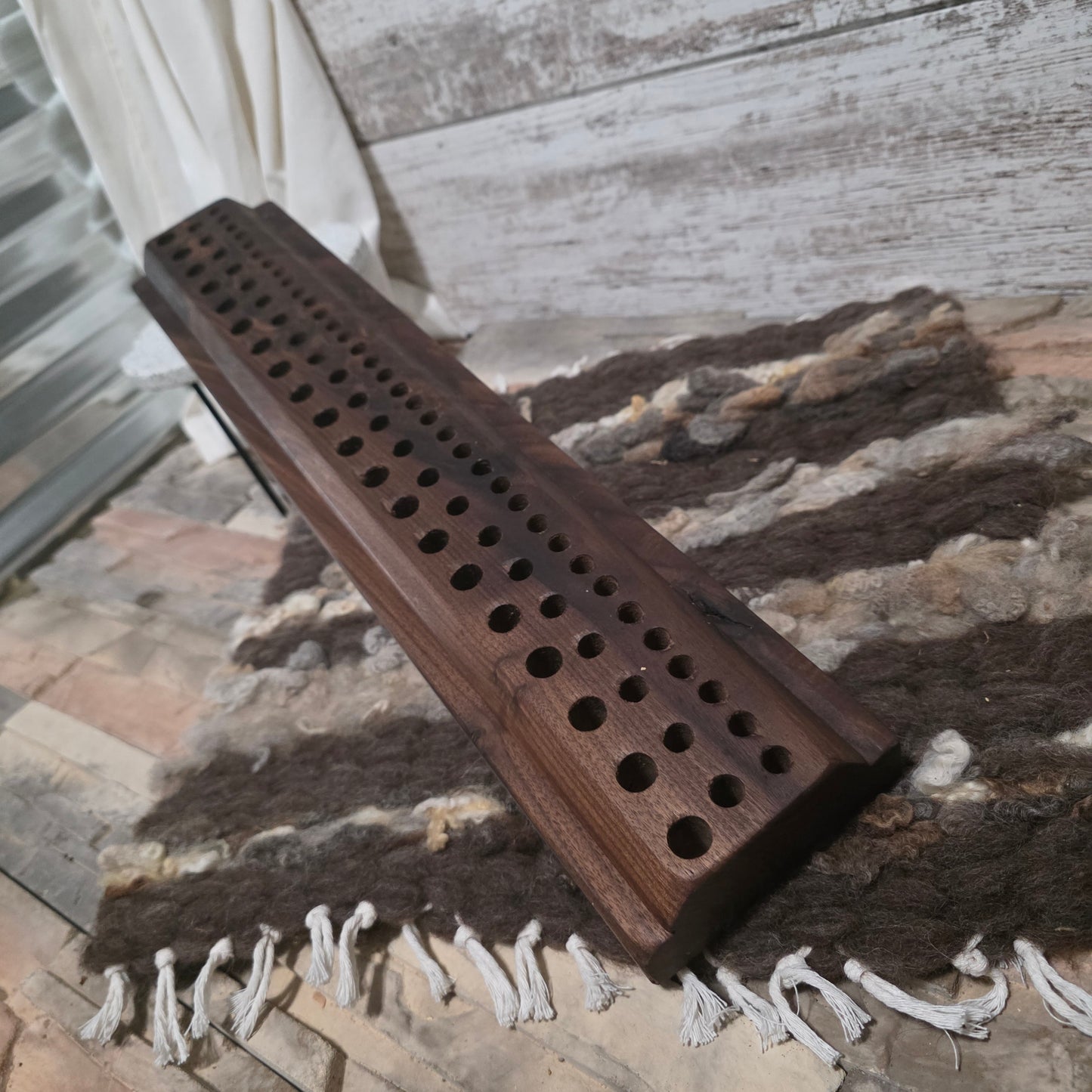 22" Goldilocks Peg Loom - Figured Black Walnut - 25-262