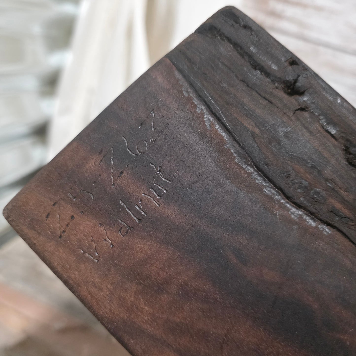 22" Goldilocks Peg Loom - Figured Black Walnut - 25-262