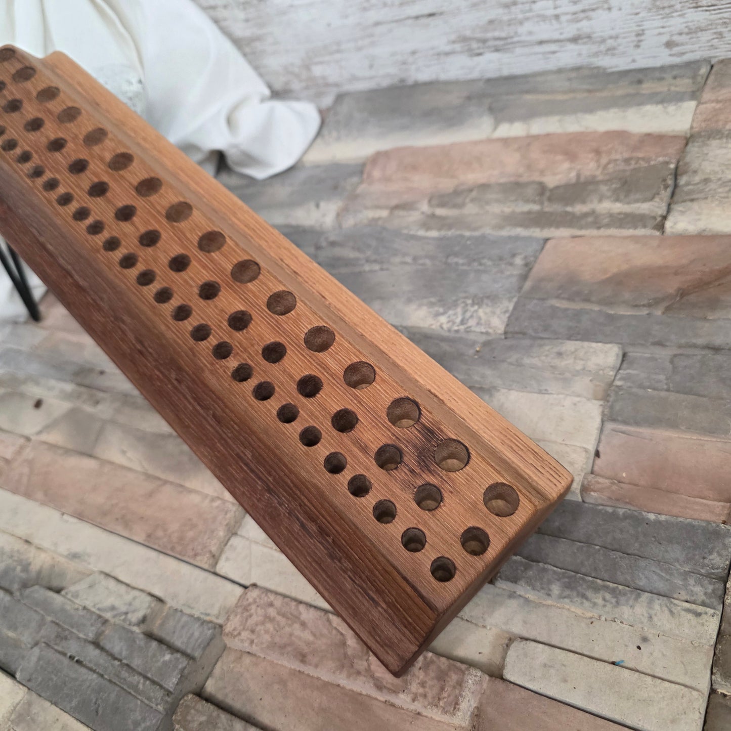 18" Hickory Goldilocks Peg Loom