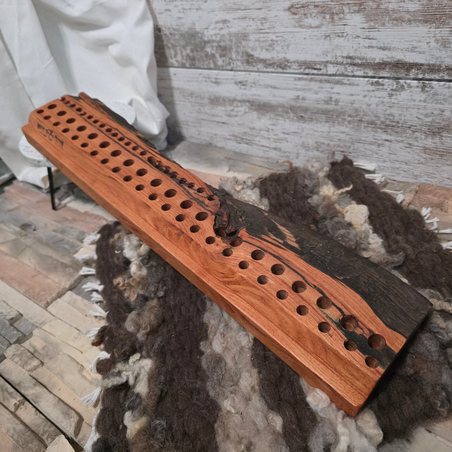 24" Live Edge Goldilocks Peg Loom - Honey Locust