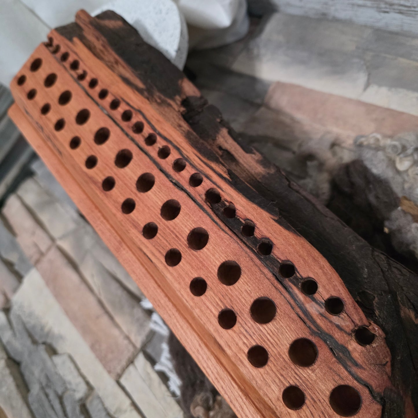 24" Live Edge Goldilocks Peg Loom - Honey Locust