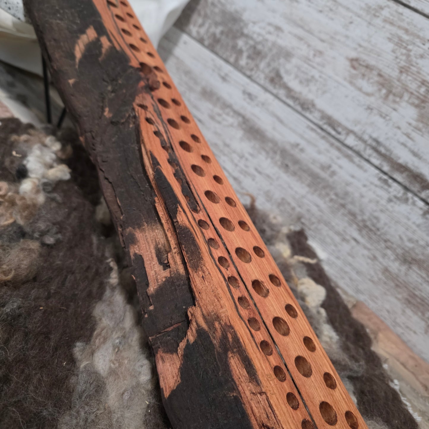 24" Live Edge Goldilocks Peg Loom - Honey Locust