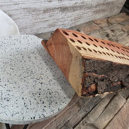 20" Live Edge Locust Goldilocks Peg Loom