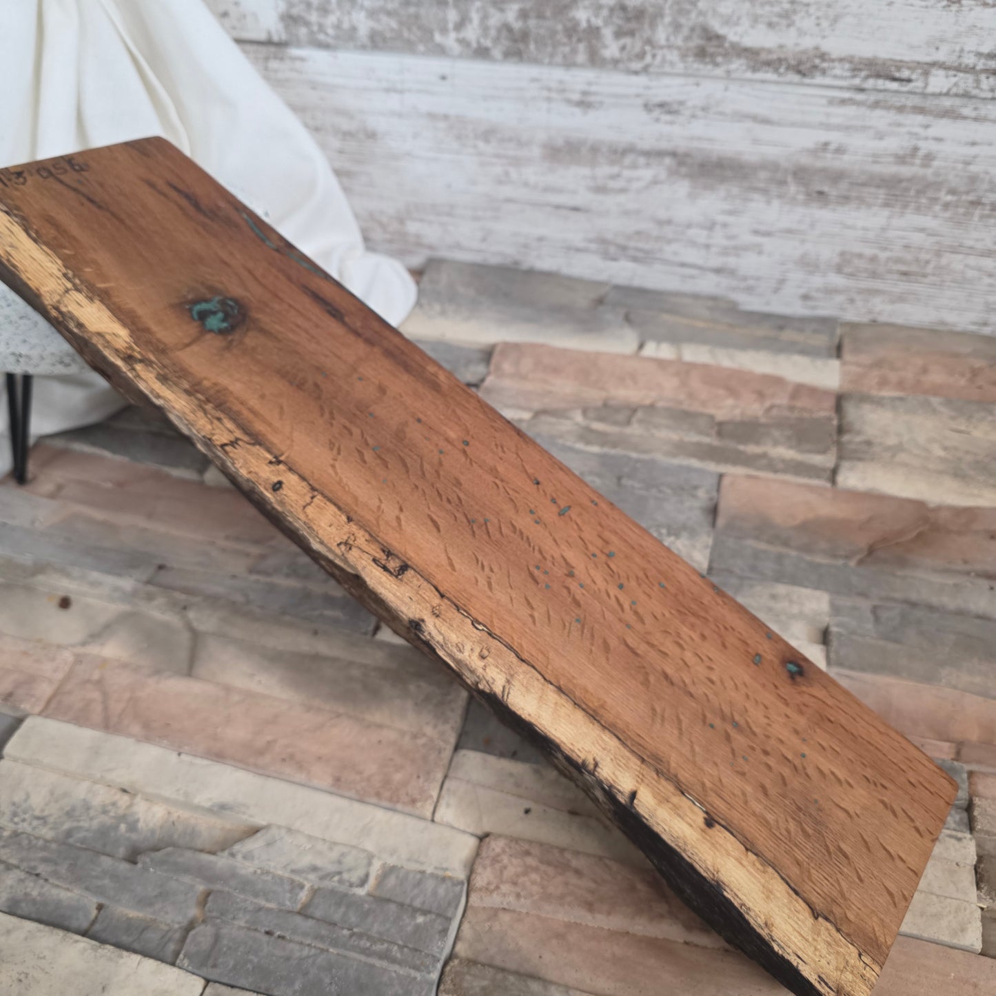 20" Live Edge White Tiger Oak Goldilocks Peg Loom
