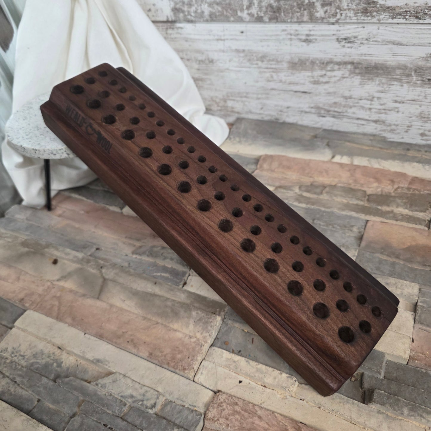 16" Walnut Goldilocks Peg Loom
