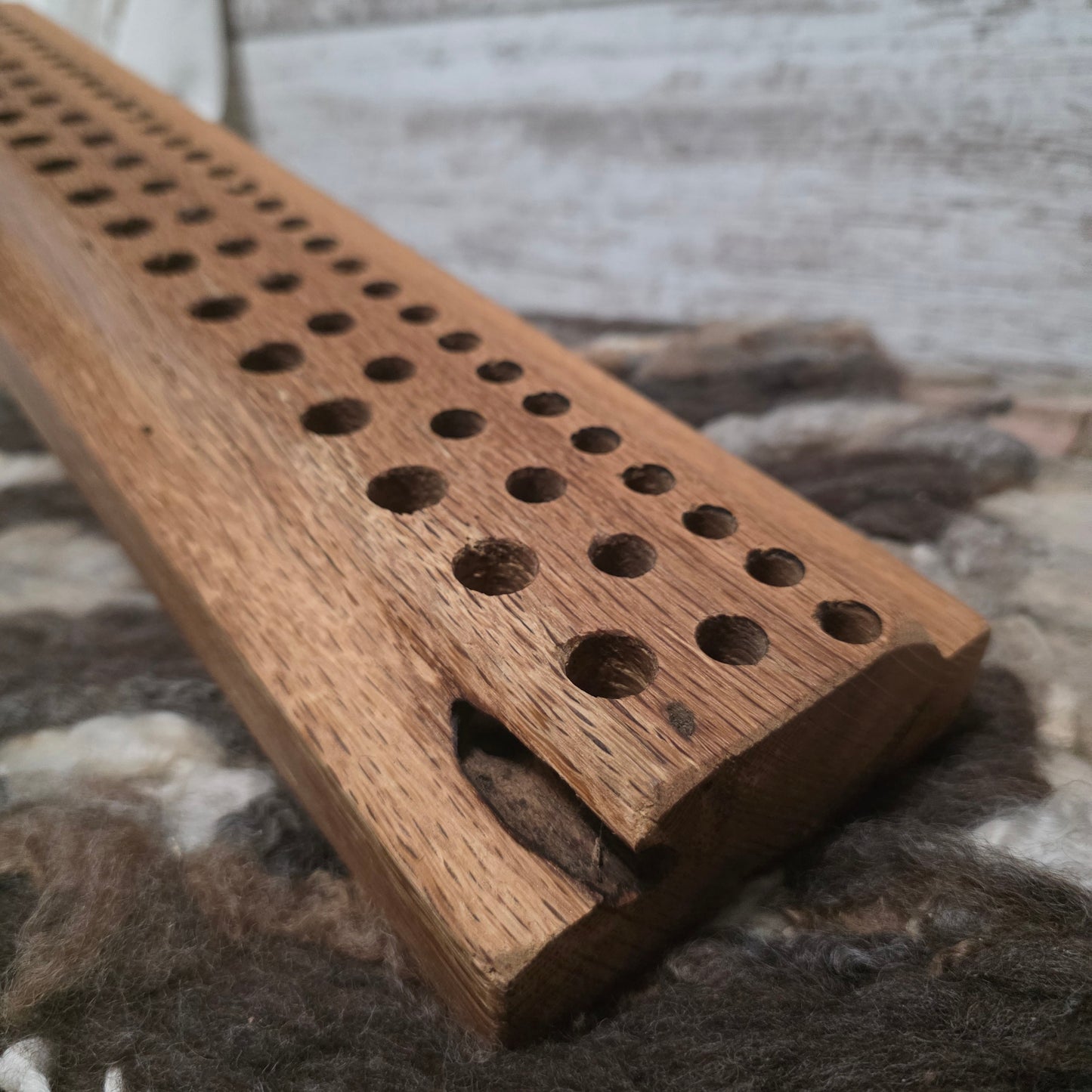 23" Goldilocks Peg Loom - White Oak - 25-241