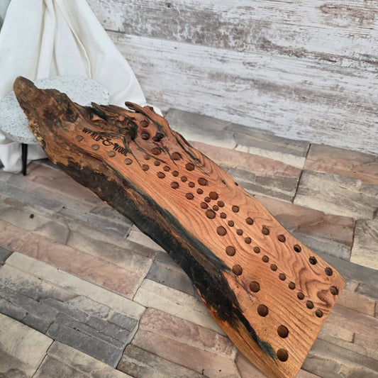 18" Live Edge Locust Goldilocks Peg Loom