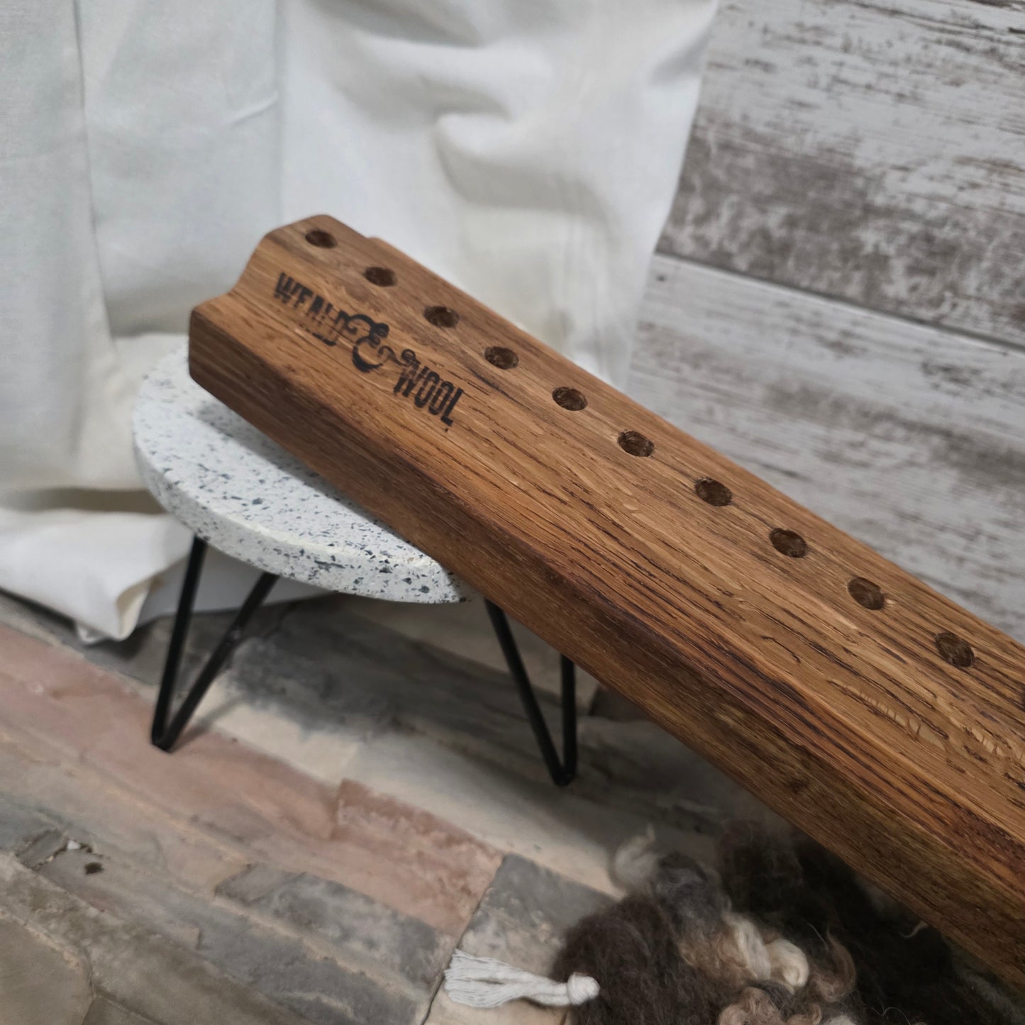 29" OG Peg Loom - White Tiger Oak