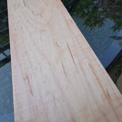 36" Quilted Maple Goldilocks Peg Loom