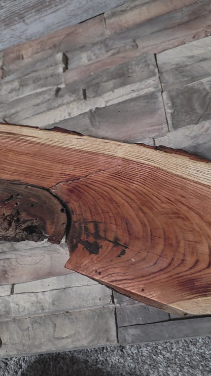 46" Live Edge Locust Goldilocks Peg Loom